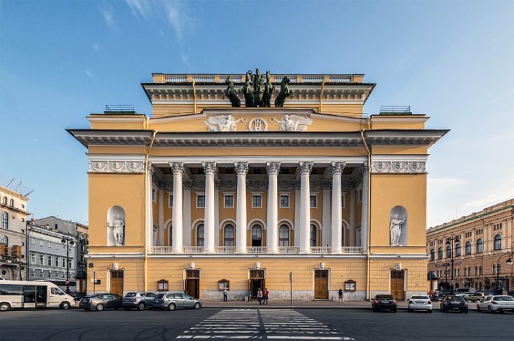 Александринский театр - достопримечательности Санкт-Петербурга