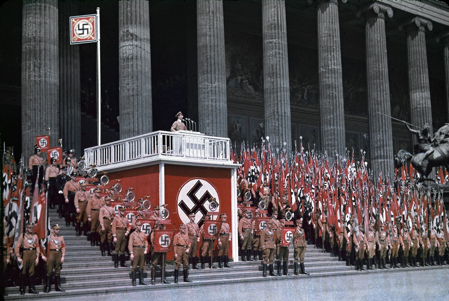 Фашистская германия парад. Третий Рейх нацистская Германия.
