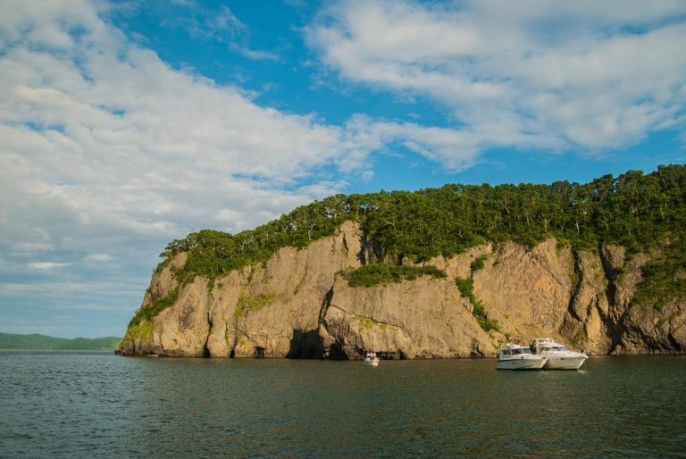 Авачинская бухта на камчатке фото