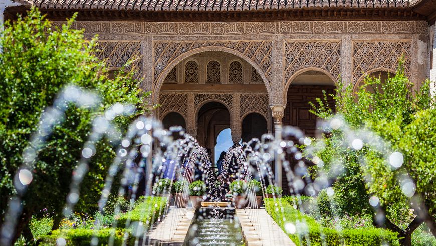 Лабиринты Альгамбры и садов Хенералифе - экскурсии