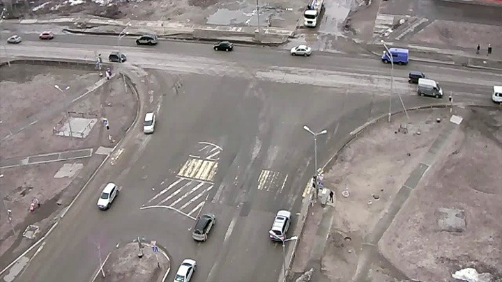 Веб-камера на перекрёстке Ленина - Ханты-Мансийской