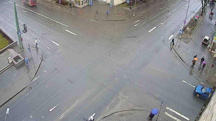 Веб-камера на перекрёстке Ленина Кирова