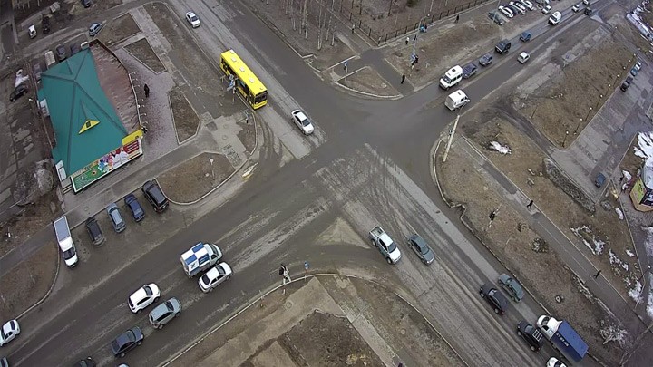 Веб-камера на перекрёстке Мира - Дзержинского