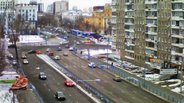 Веб-камера на перекрёстке улиц Ново-Садовой и Осипенко в Самаре