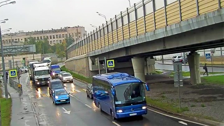 Веб-камера ЗСД в Санкт-Петербурге: въезд с Автомобильной улицы