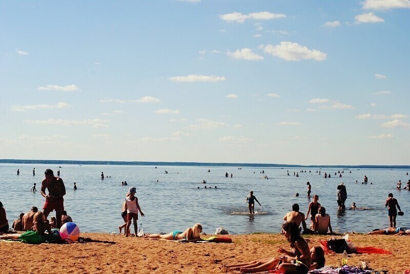 Городской пляж озера Плещеево